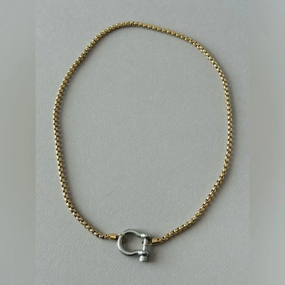 buckle necklace A787 - Picture 2 of 3